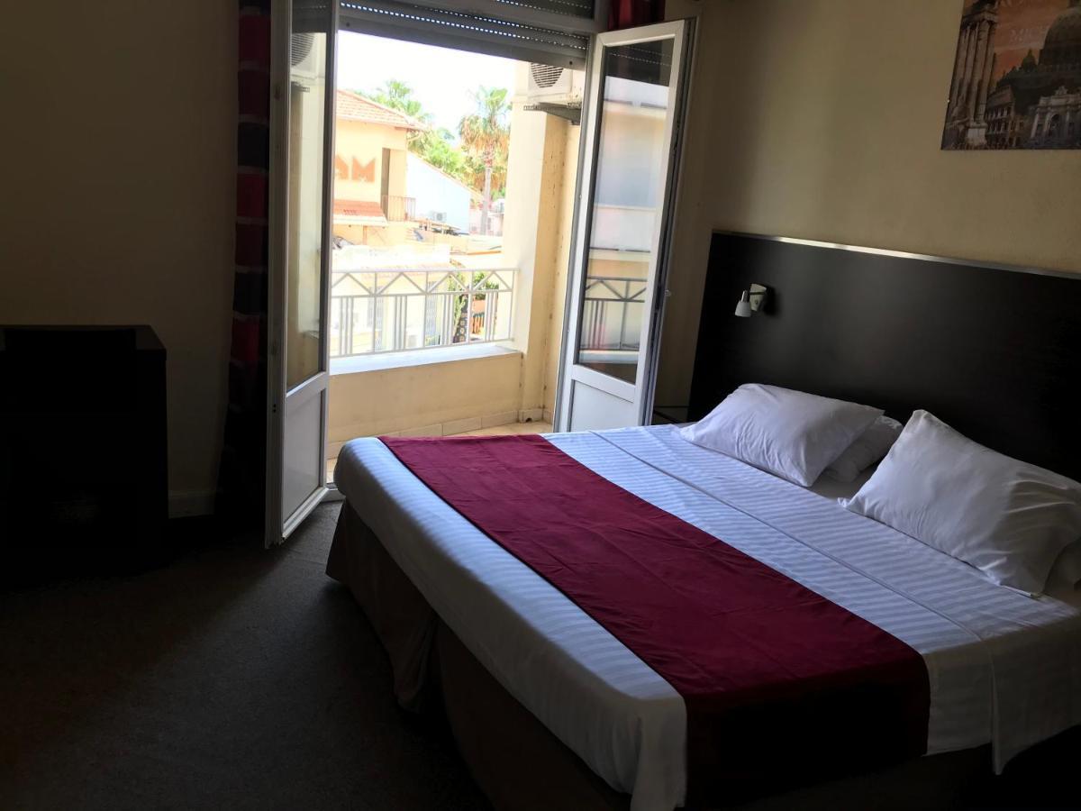 Hotel Savoy Juan-les-Pins Exterior foto