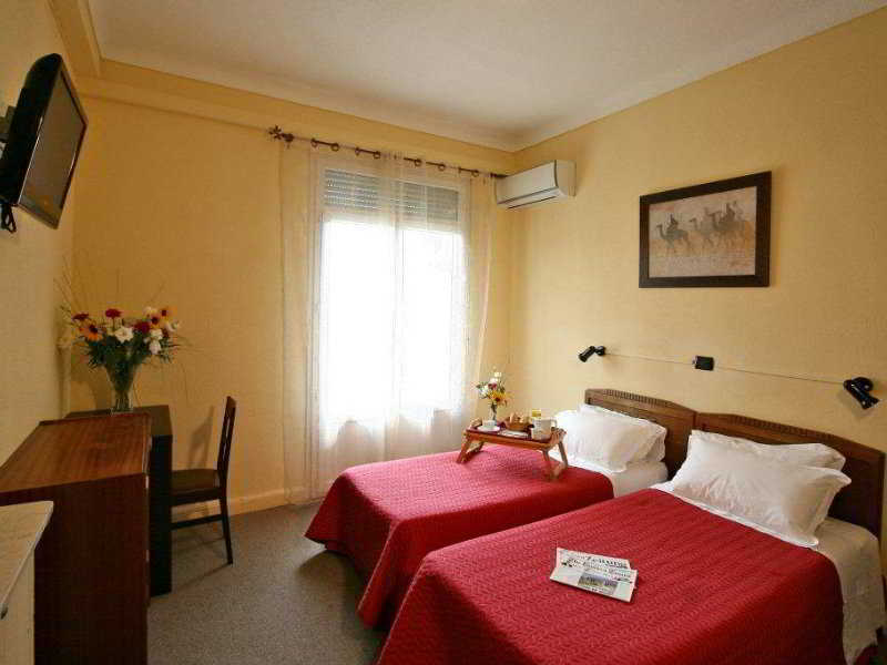 Hotel Savoy Juan-les-Pins Habitación foto